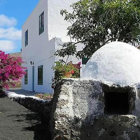 3 Bedrooms House With Terrace And Wifi At Las Casitas 5 Km Away From The Beach *